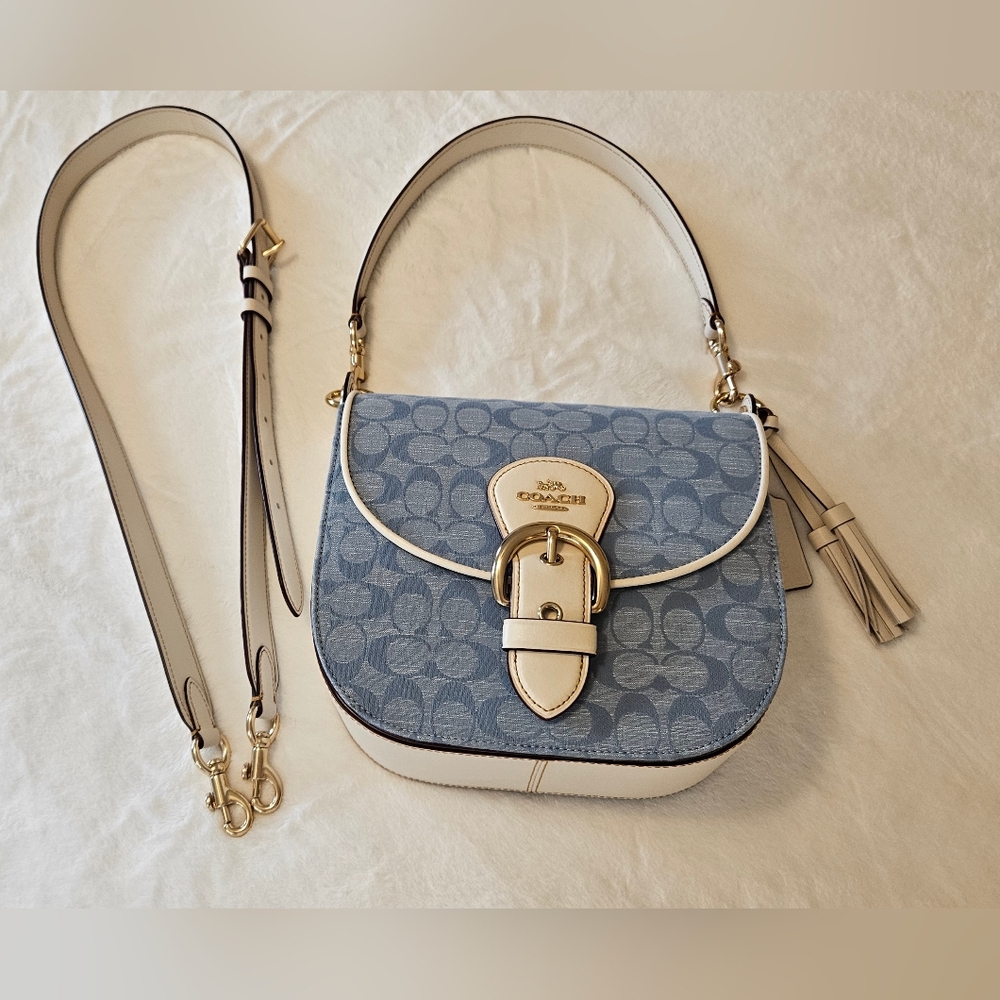 Coach Kleo Shoulder Bag In Signature Chambray